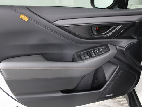 Used 2025 Subaru Outback Wilderness AWD/4WD image 6