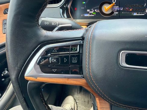 Certified 2023 Jeep Grand Cherokee Summit AWD/4WD image 84