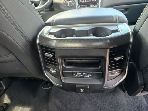 Used 2025 RAM 1500 Big Horn AWD/4WD image 41