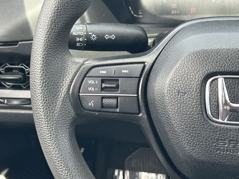 Used 2023 Honda Accord LX image 21