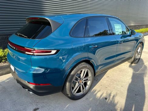 Certified 2026 Porsche Cayenne S AWD/4WD image 9