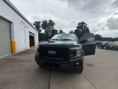 Used 2018 Ford F150 XLT w/ Equipment Group 302A Luxury AWD/4WD image 8