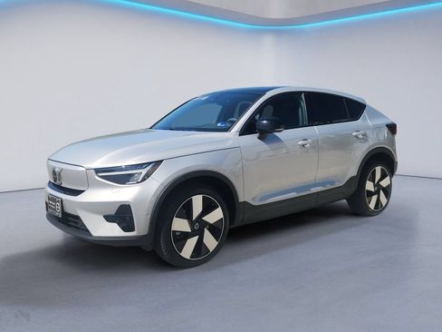 Certified 2023 Volvo C40 P8 Recharge Ultimate AWD/4WD image 7