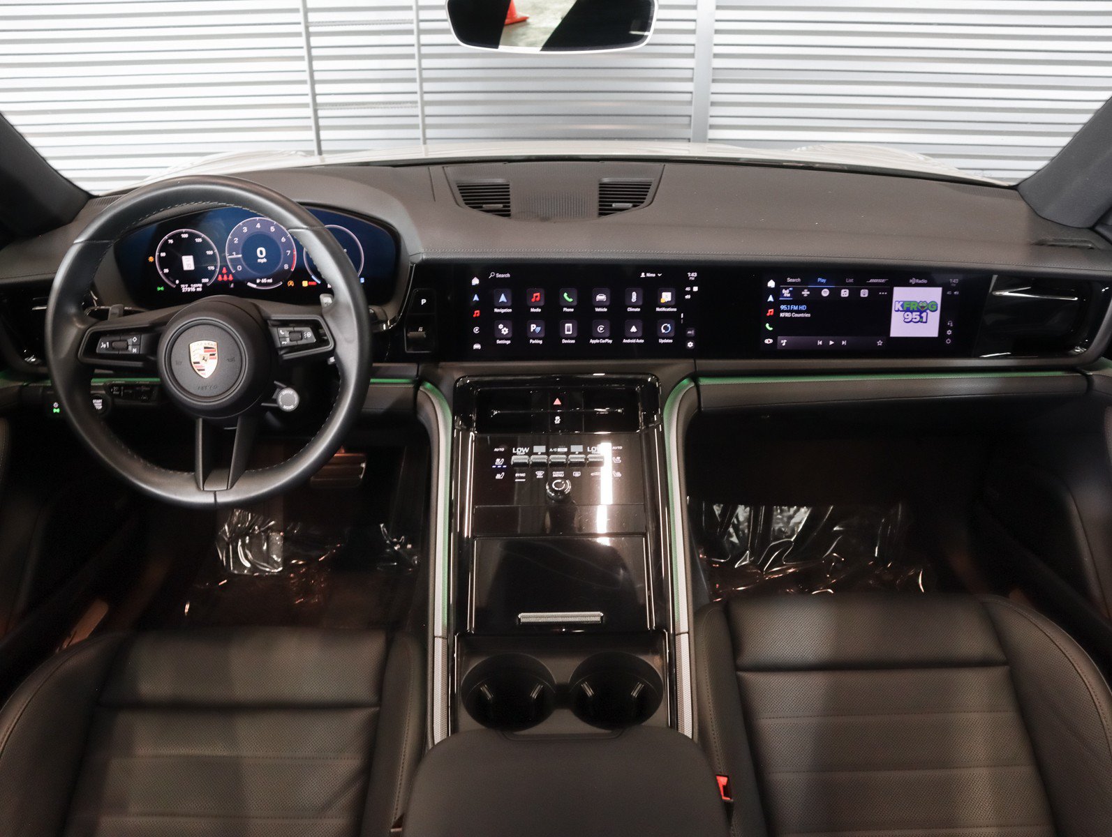 Certified 2024 Porsche Panamera RWD image 14