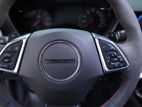 Used 2018 Chevrolet Camaro ZL1 image 30