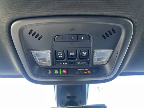 Used 2022 Chevrolet Traverse High Country w/ LPO, Floor Liner Package image 41