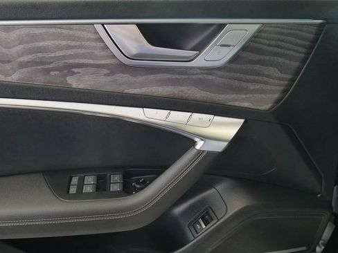 Used 2024 Audi A6 Premium Plus image 31