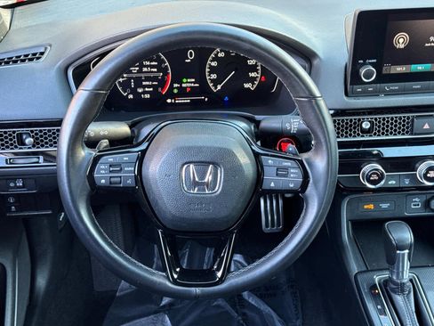 Used 2023 Honda Civic Sport image 17