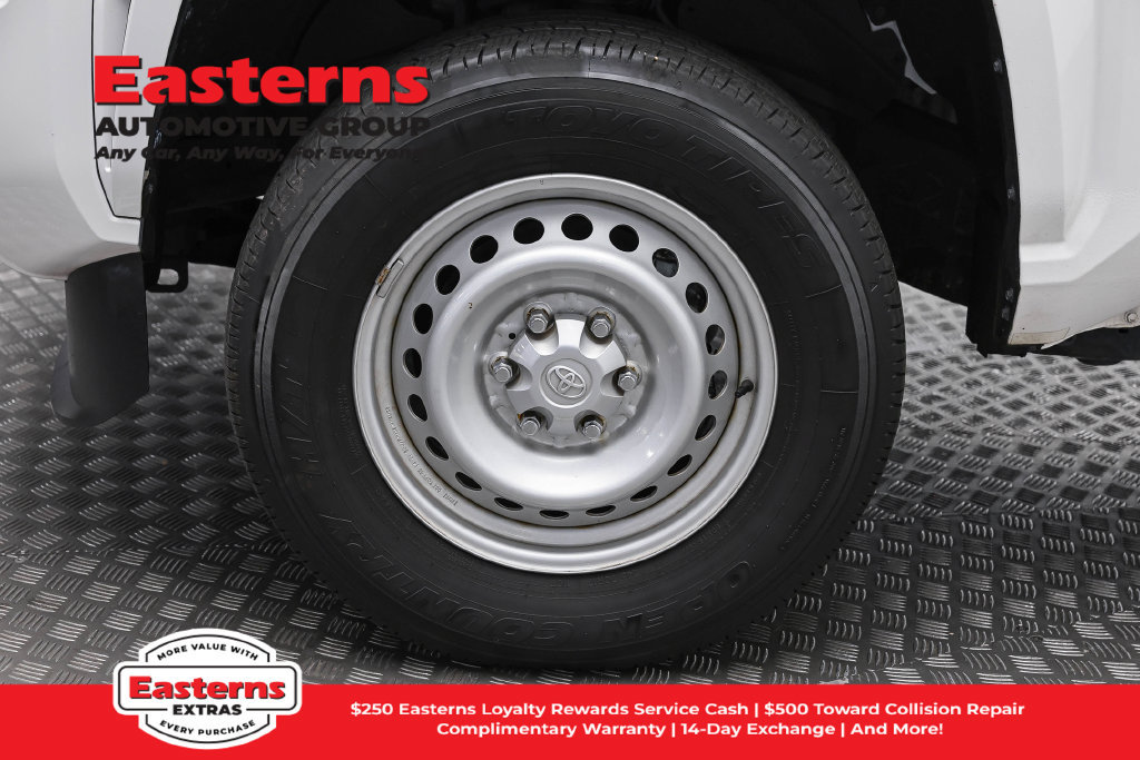 Used 2024 Toyota Tacoma SR RWD image 29