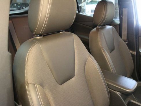 Used 2025 Buick Encore GX Preferred image 11