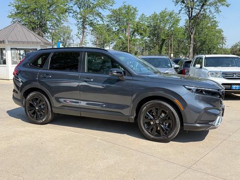 Certified 2026 Honda CR-V Sport Touring image 5