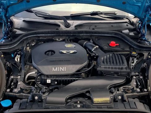 Used 2015 MINI Cooper 4-Door Hardtop FWD image 9