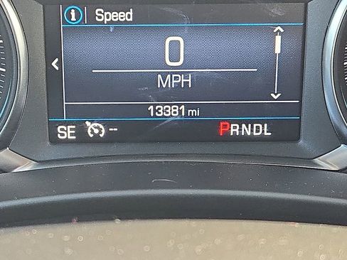 Used 2024 Chevrolet Equinox LT image 25