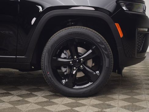 New 2026 Jeep Grand Cherokee Limited image 6