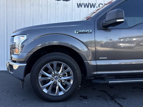 Used 2017 Ford F150 XLT w/ Equipment Group 302A Luxury image 4