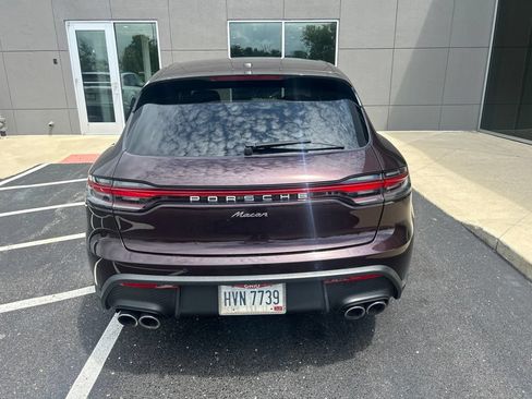 Used 2023 Porsche Macan Turbo AWD/4WD image 17