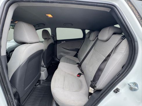 Used 2016 Hyundai Accent SE FWD image 8