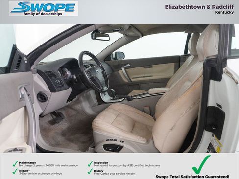 Used 2011 Volvo C70 T5 w/ Multimedia Pkg image 11