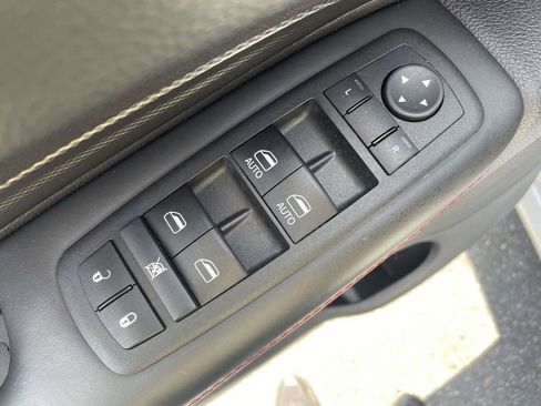 Certified 2024 Dodge Durango GT image 26