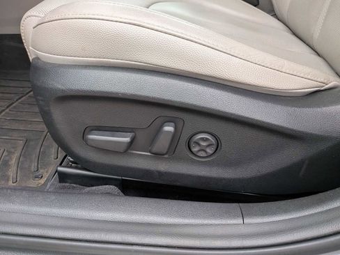 Used 2018 Hyundai Sonata Limited w/ Ultimate Package 02 image 16