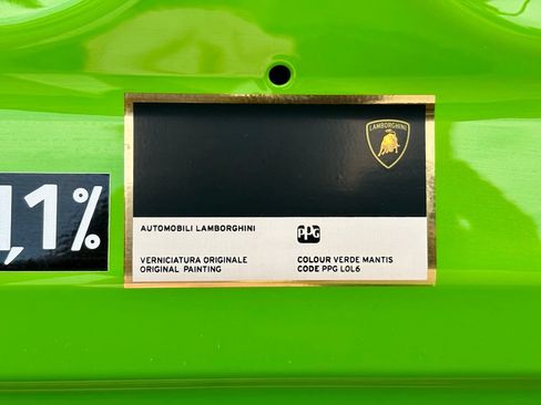 Used 2021 Lamborghini Huracan EVO RWD image 29