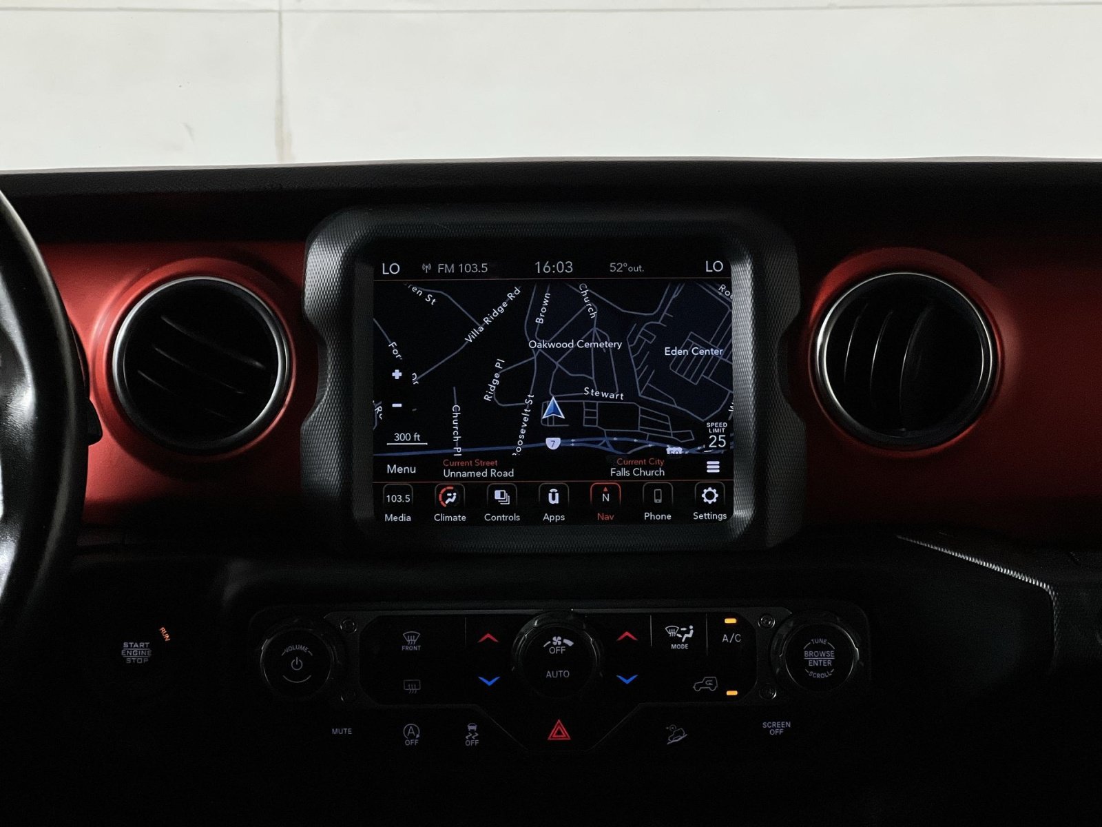 Used 2021 Jeep Wrangler Unlimited Rubicon AWD/4WD image 20