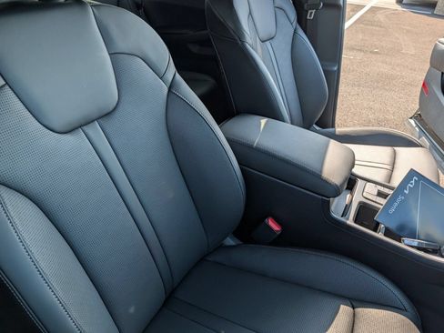 New 2026 Kia Sorento EX AWD/4WD image 28