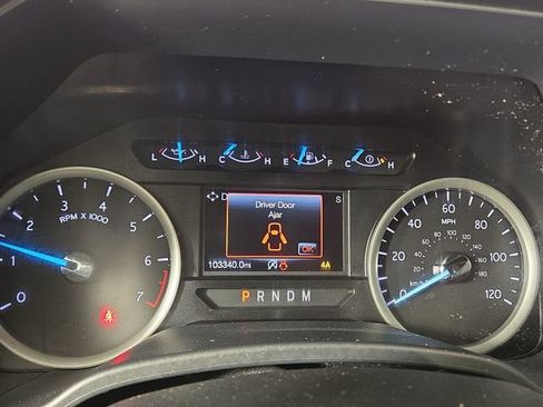 Used 2019 Ford Expedition XLT w/ Equipment Group 201A AWD/4WD image 18