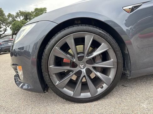 Used 2018 Tesla Model S 100D AWD/4WD image 9