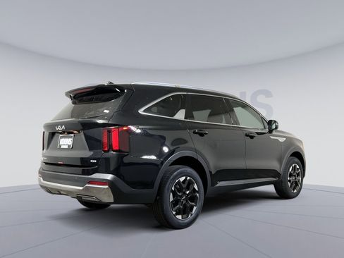 New 2026 Kia Sorento S image 5