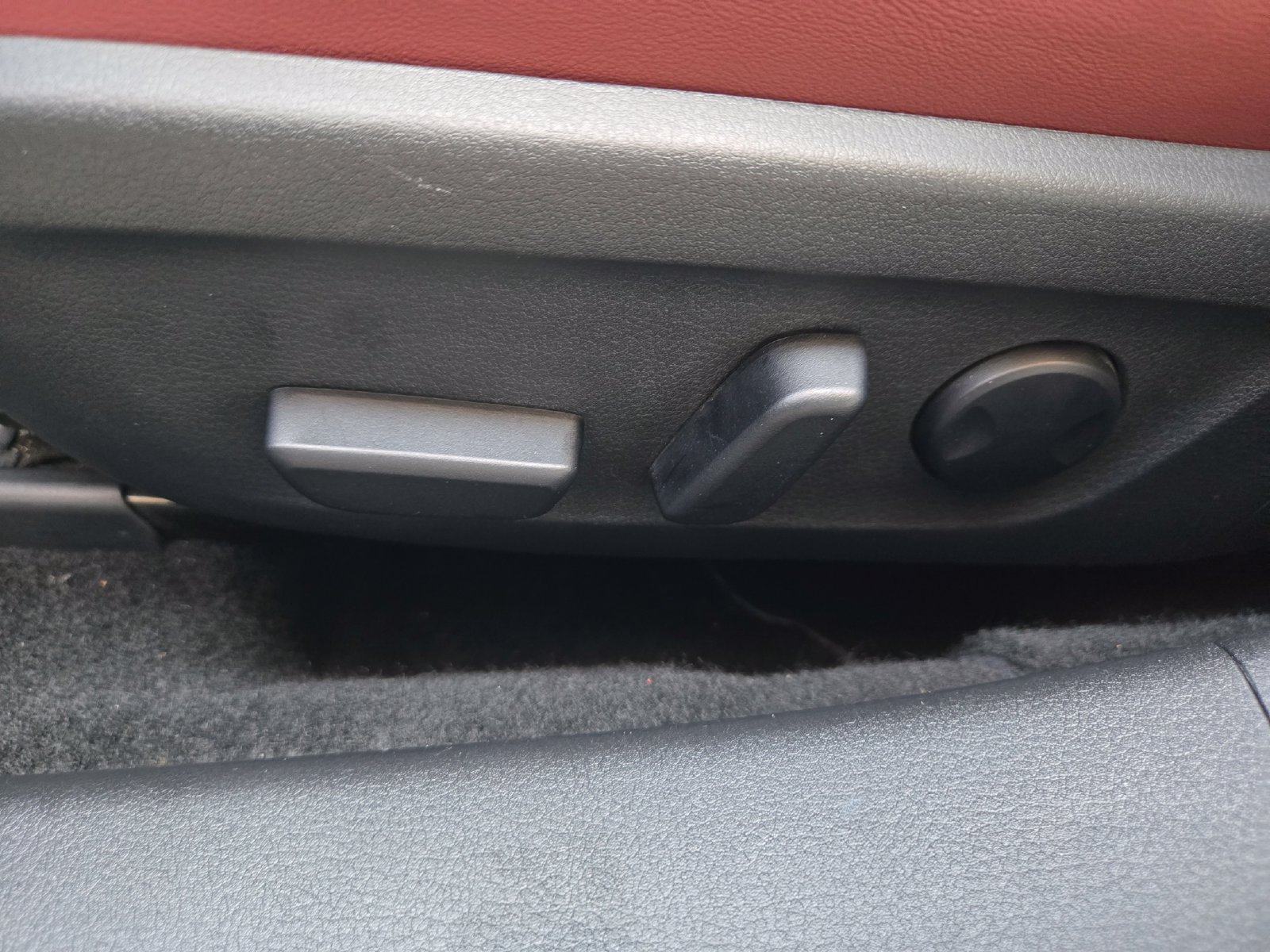 Used 2023 MAZDA MAZDA3 s FWD image 24