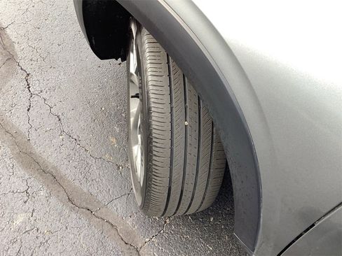 Used 2024 Chevrolet Trax LT w/ LT Convenience Package image 27