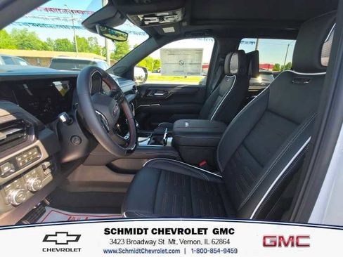 New 2026 GMC Yukon AT4 Ultimate AWD/4WD image 15