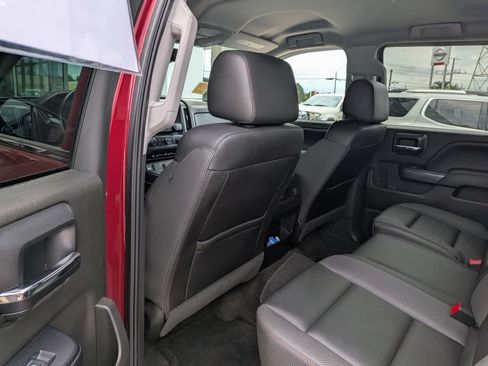 Used 2016 GMC Sierra 1500 SLT w/ All-Terrain Package AWD/4WD image 7