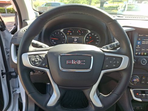 Used 2023 GMC Terrain SLT w/ Elevation Edition FWD image 19