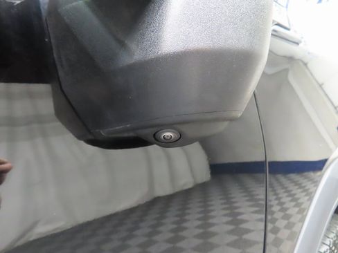 Used 2024 GMC Sierra 2500 Denali w/ Denali Reserve Package image 57