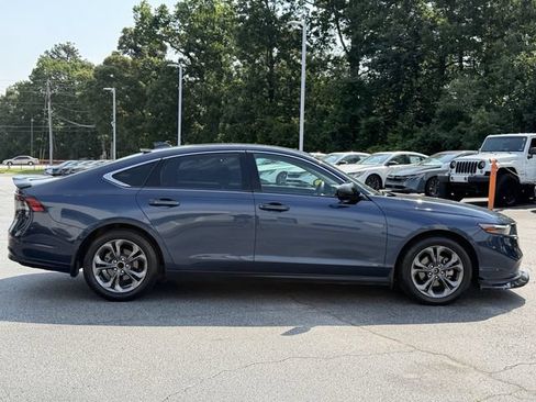 Used 2023 Honda Accord EX image 8