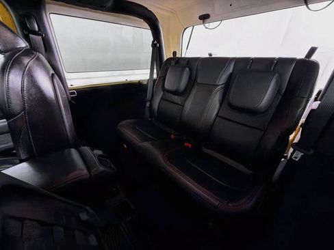 Used 2019 Jeep Wrangler Rubicon w/ Uconnect 4C Nav & Sound Group AWD/4WD image 25