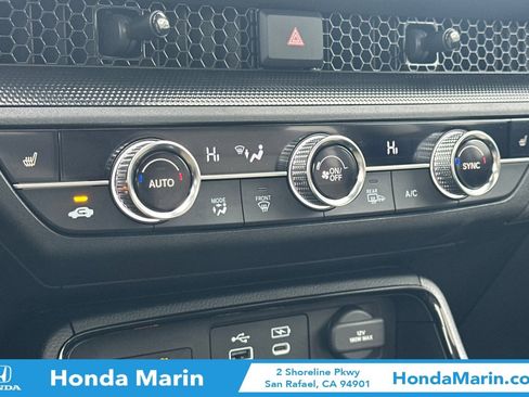 Used 2025 Honda CR-V EX image 25