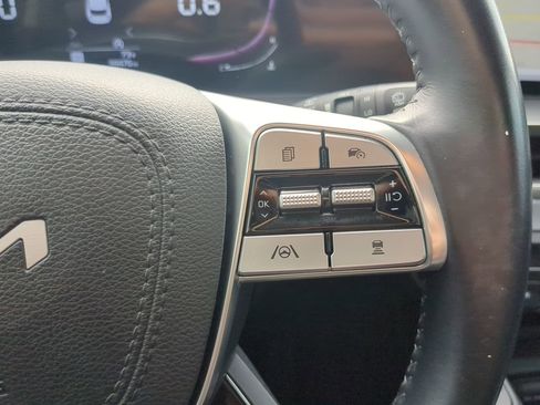 Certified 2023 Kia Telluride S image 22