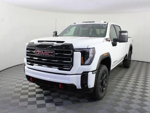 New 2026 GMC Sierra 3500 AT4 w/ Technology Package AWD/4WD image 27