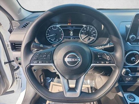 Used 2024 Nissan Sentra SV image 17