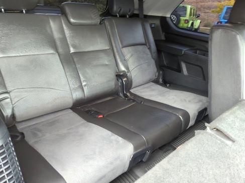 Used 2023 Toyota Sequoia SR5 image 24