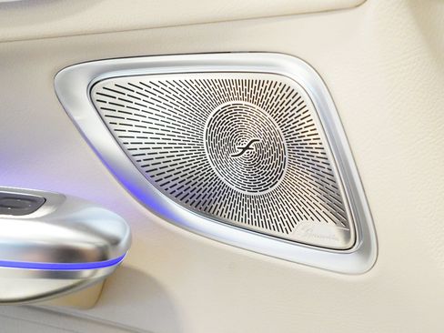 Certified 2024 Mercedes-Benz CLE 300 4MATIC Cabriolet image 31