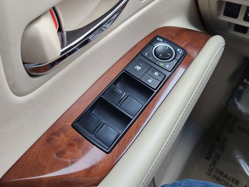 Used 2013 Lexus RX 450h AWD image 23