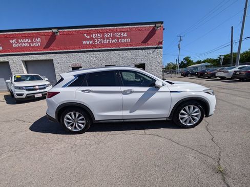 Used 2019 INFINITI QX50 Essential w/ Proactive Package FWD image 5