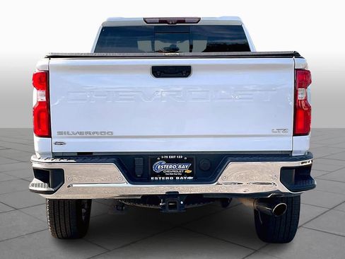 Used 2020 Chevrolet Silverado 2500 LTZ w/ LTZ Premium Package image 4