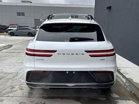 New 2026 Genesis GV70 2.5T Advanced AWD/4WD image 23