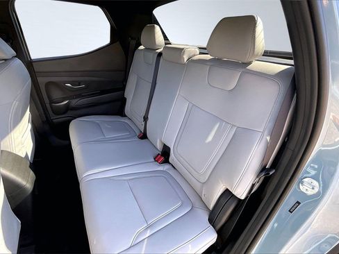 Used 2026 Hyundai Santa Cruz SEL image 25