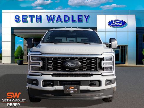 New 2026 Ford F350 Platinum w/ FX4 Off-Road Package image 4